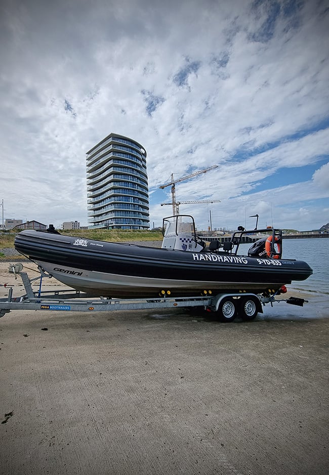 Politie en overheid RIB verhuur